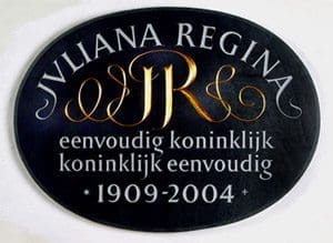 Onthulling eerste gedenkteken Koningin Juliana